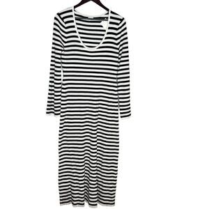 A New Day Woman's Size XXL White Black Striped Long Sleeve Scoop Neck Maxi Dress
